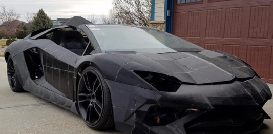 Can’t afford Lamborghini Aventador? Make Your Own!