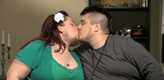 Bearded Woman Shaves Her Face for Photo Shoot