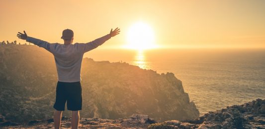 How to Live a Happy Life?