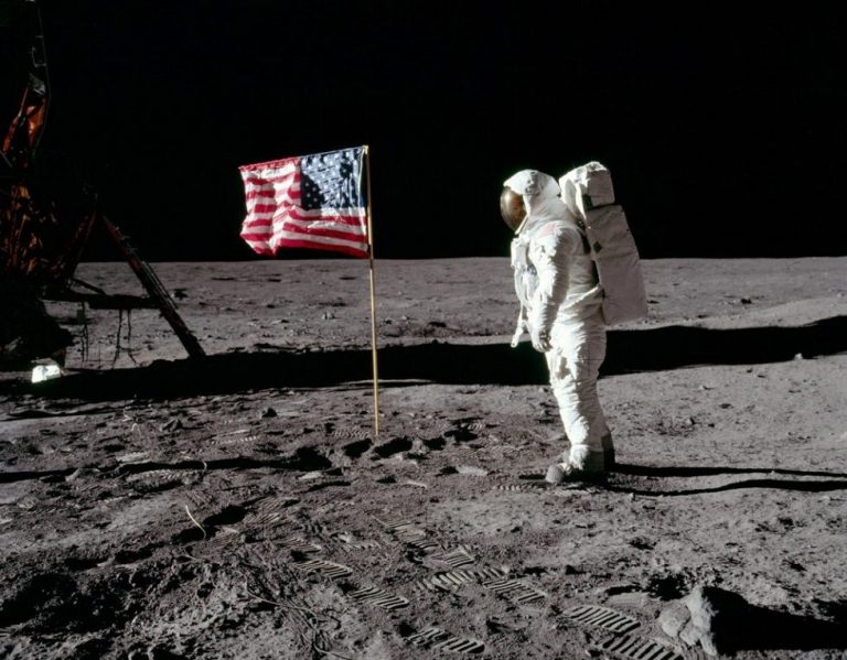 Famous Moments In History That Never Actually Happened YupLife