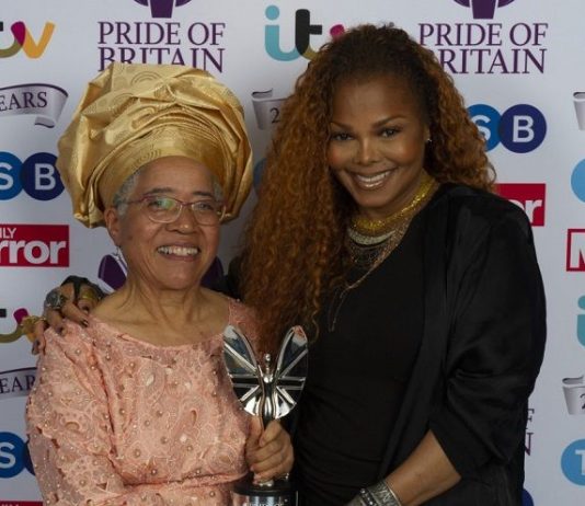 A Nurse Wins Lifetime Achievement Award at Pride of Britain A Nurse Wins Lifetime Achievement Award at Pride of Britain