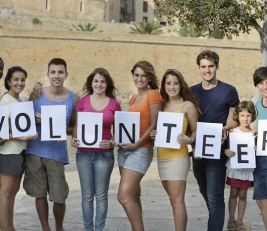 Want to Volunteer Around the World? Consider These Places